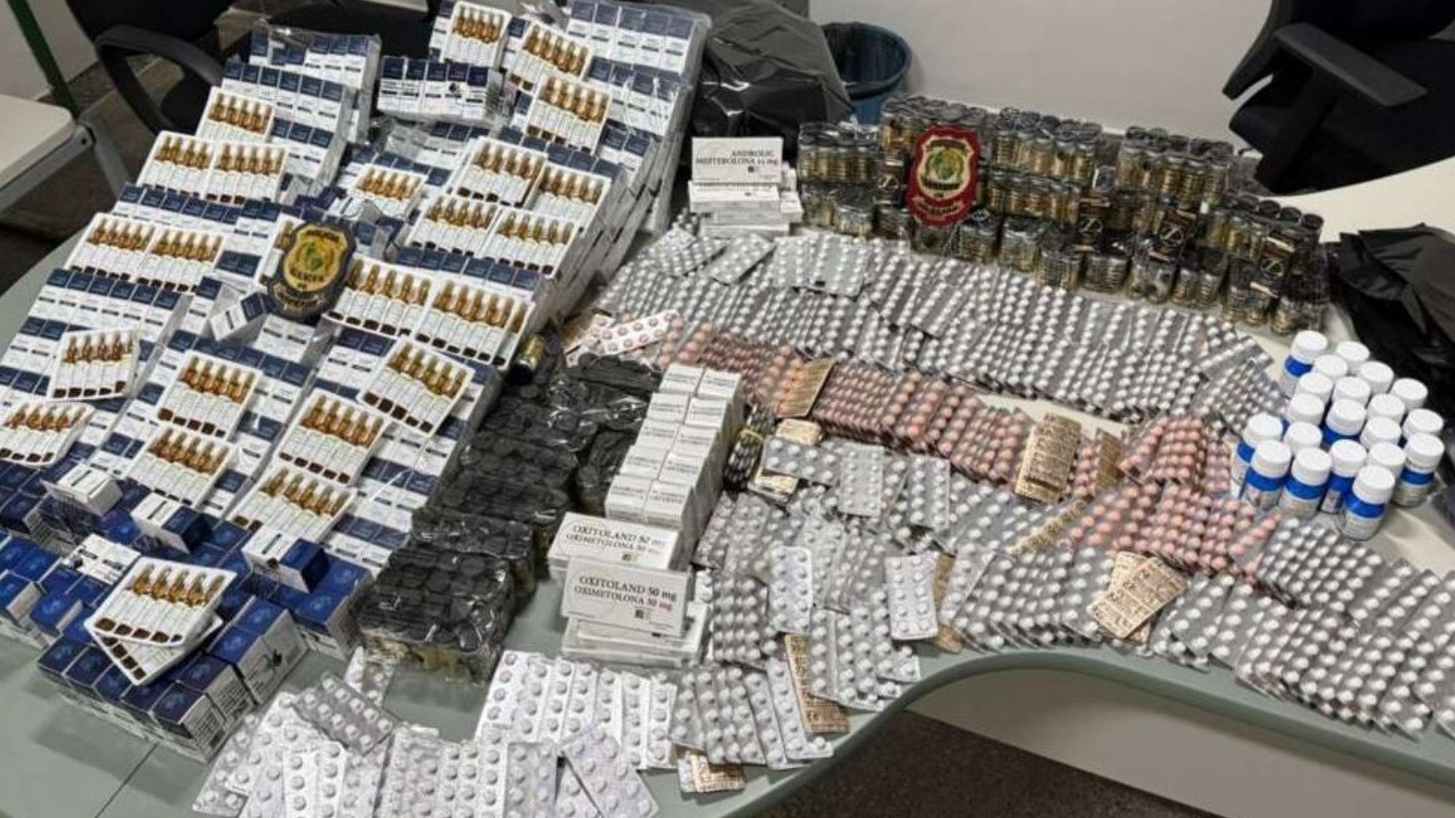 504 caixas, 415 ampolas e uma pistola: homem de 38 anos é preso por venda de anabolizantes em academias de Fortaleza e Região Metropolitana