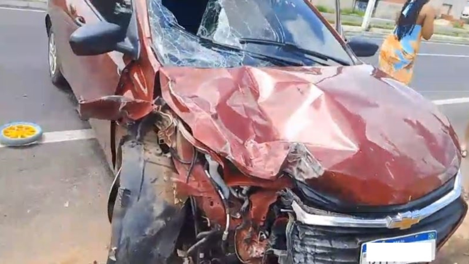 Tragédia na CE-065 em Maracanaú: casal morre e criança fica ferida após carro atingir bicicleta