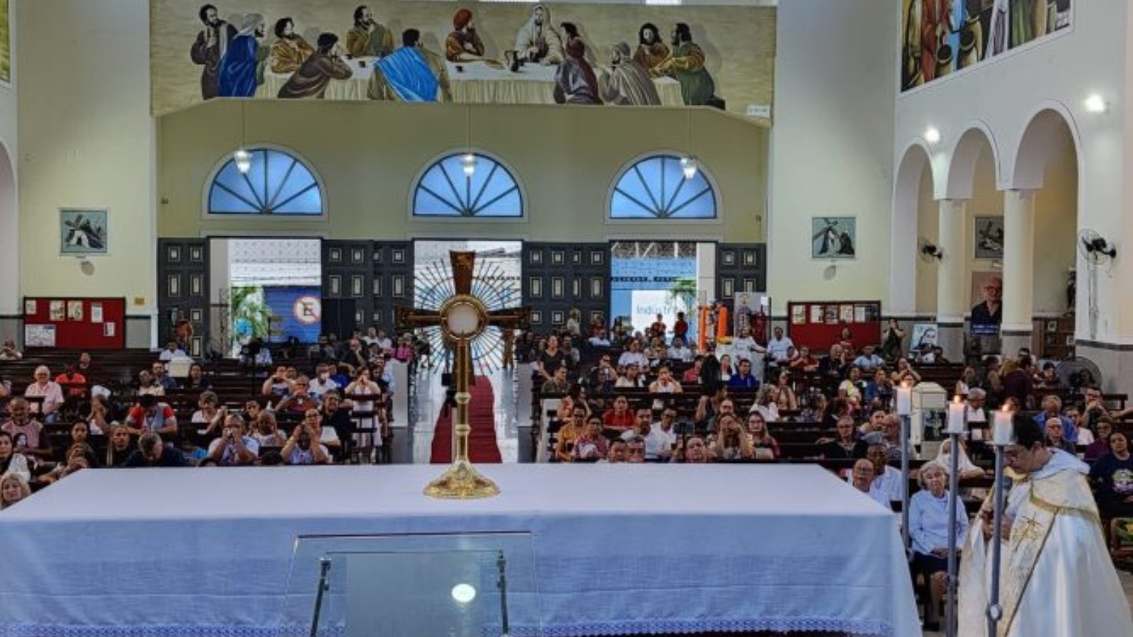 Corpus Christi 2026: feriado em Fortaleza e ponto facultativo no Ceará; sexta ainda sem definição