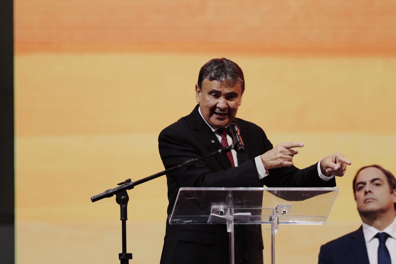 Ao abrir Salão do Turismo, ministro defende combate à fome e diz: ‘Turista nenhum gosta de lugares com gente mendigando’