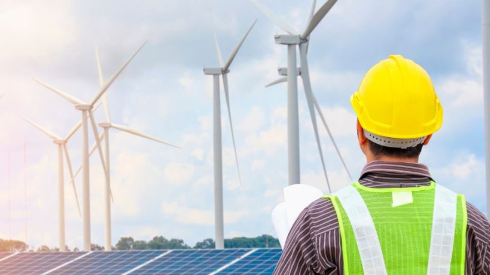 1.200 vagas no CE: curso gratuito em energias renováveis oferece bolsa de R$ 300; inscrições de 1º a 31 de julho
