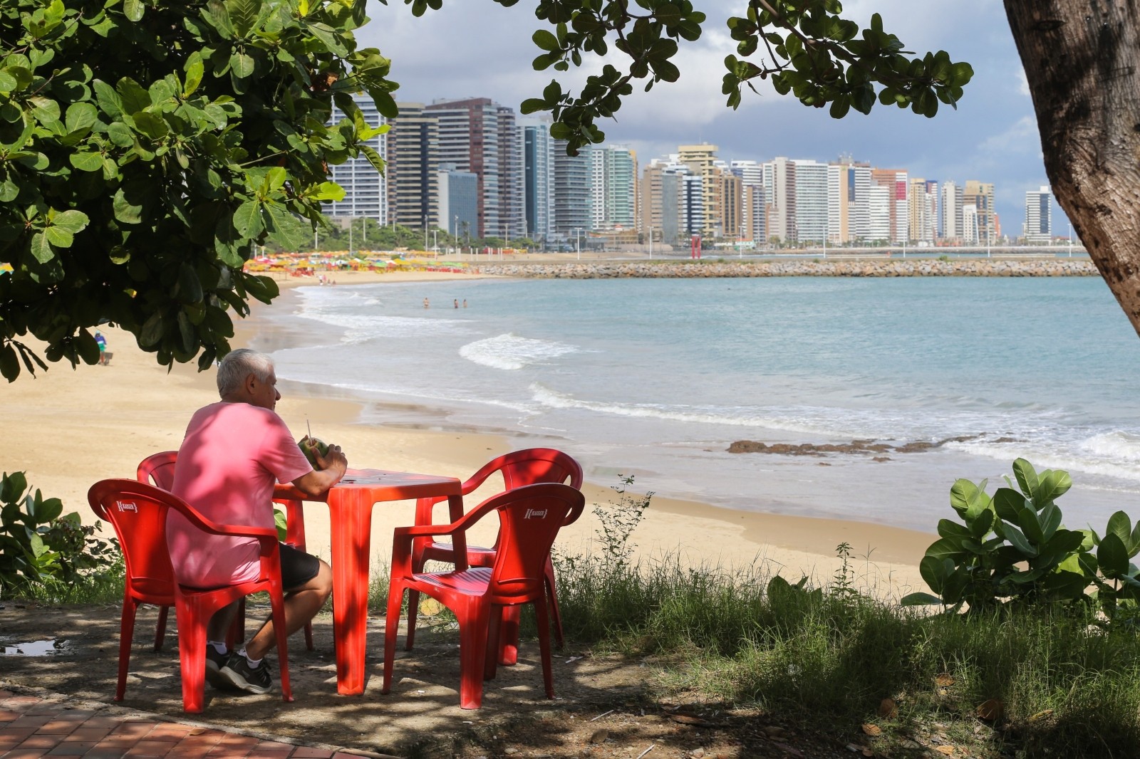 Segundo semestre de 2026 terá cinco feriadões; veja quando o fim de semana será prolongado