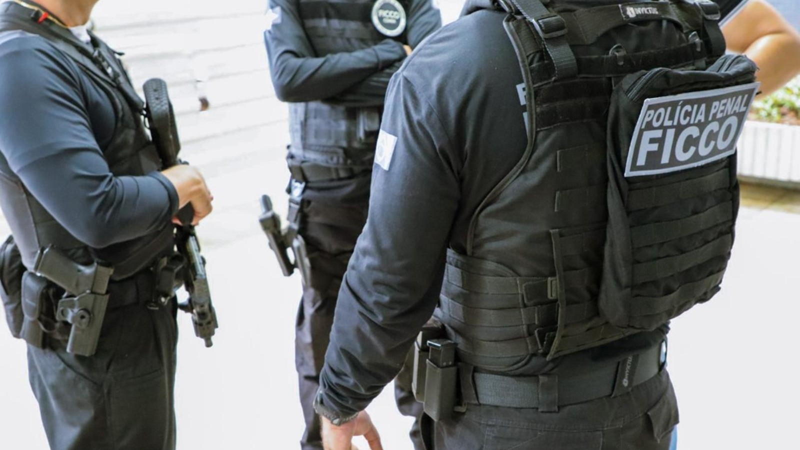 PF faz operação de combate ao tráfico e lavagem de dinheiro no Ceará e em outros 13 estados