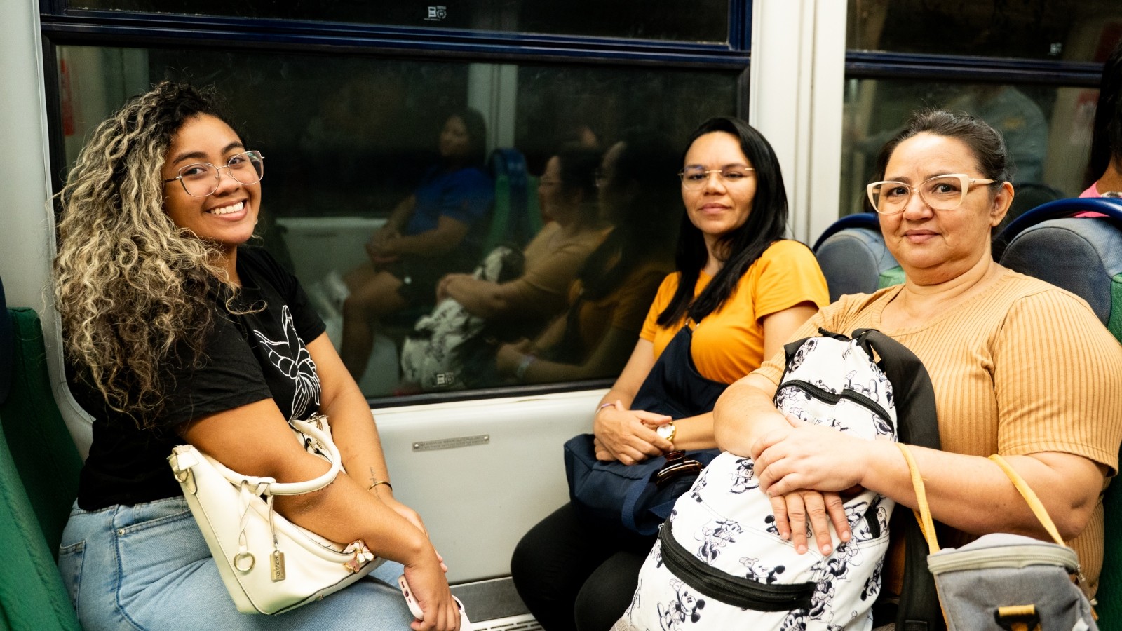 Metrô de Fortaleza adota dois vagões exclusivos para mulheres na Linha Sul; saiba o que muda