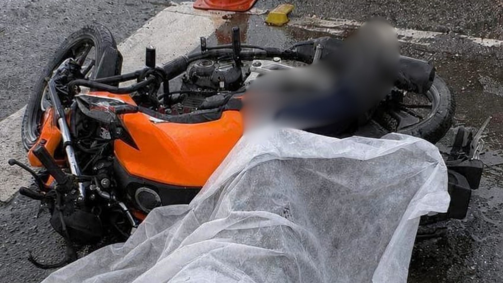 Motociclista é morto a tiros na Avenida Washington Soares, em Fortaleza; DHPP investiga