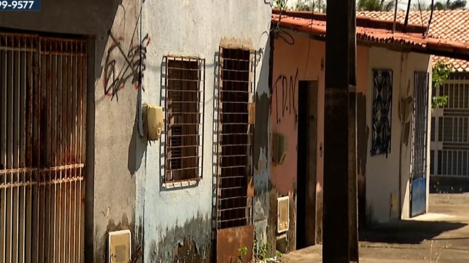 Ameaças de facções fazem moradores deixarem casas às pressas em Fortaleza; polícia reforça patrulhamento