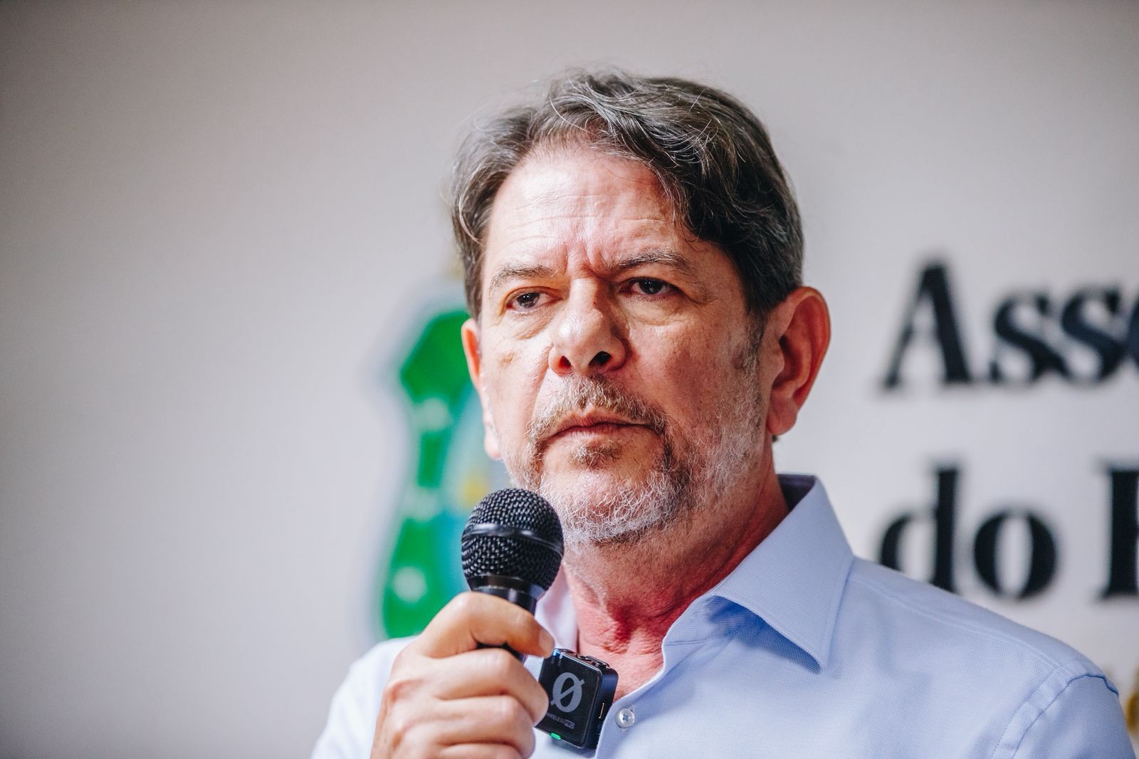 Após reunião com Lula, Elmano confirma candidatura de Cid Gomes à reeleição ao Senado pelo CE; rixa com Ciro ganha novo capítulo em 2026