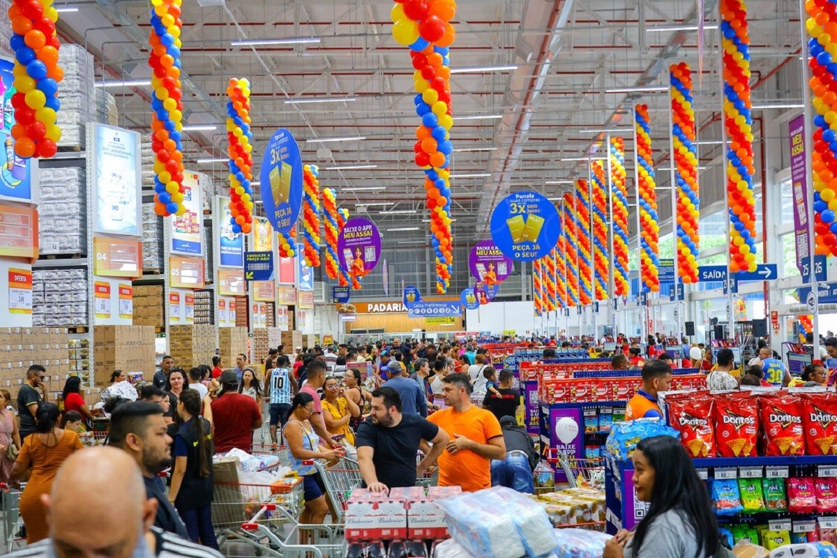 Assaí Atacadista abre 87 vagas no Ceará; veja cidades, cargos e como se inscrever