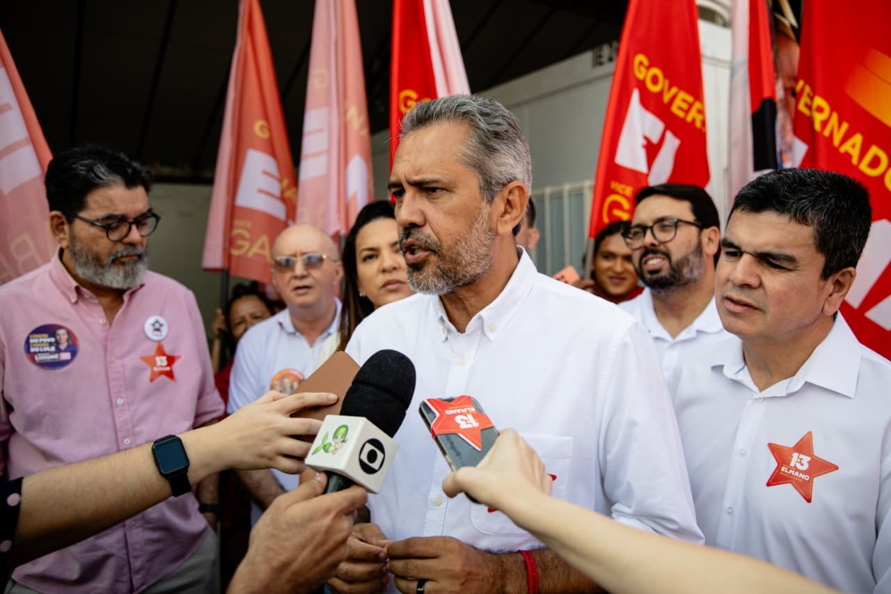 Em ato de campanha, Elmano promete ampliar BR-116, construir Arco Metropolitano e priorizar Transnordestina