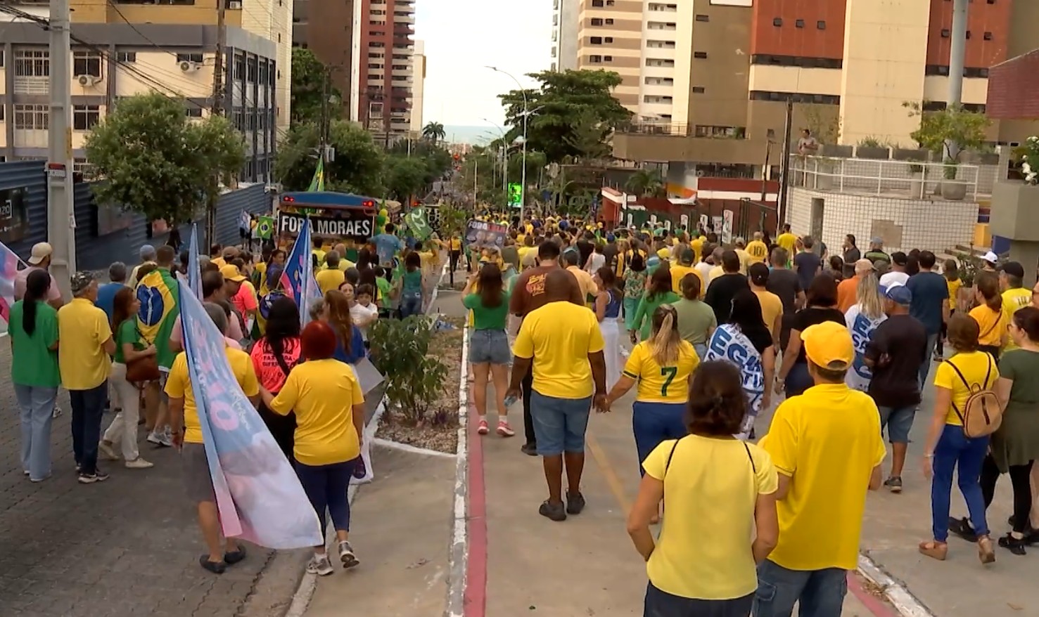 7 de Setembro em Fortaleza: protesto contra Alexandre de Moraes tem pedidos de liberdade a condenados de 8 de janeiro