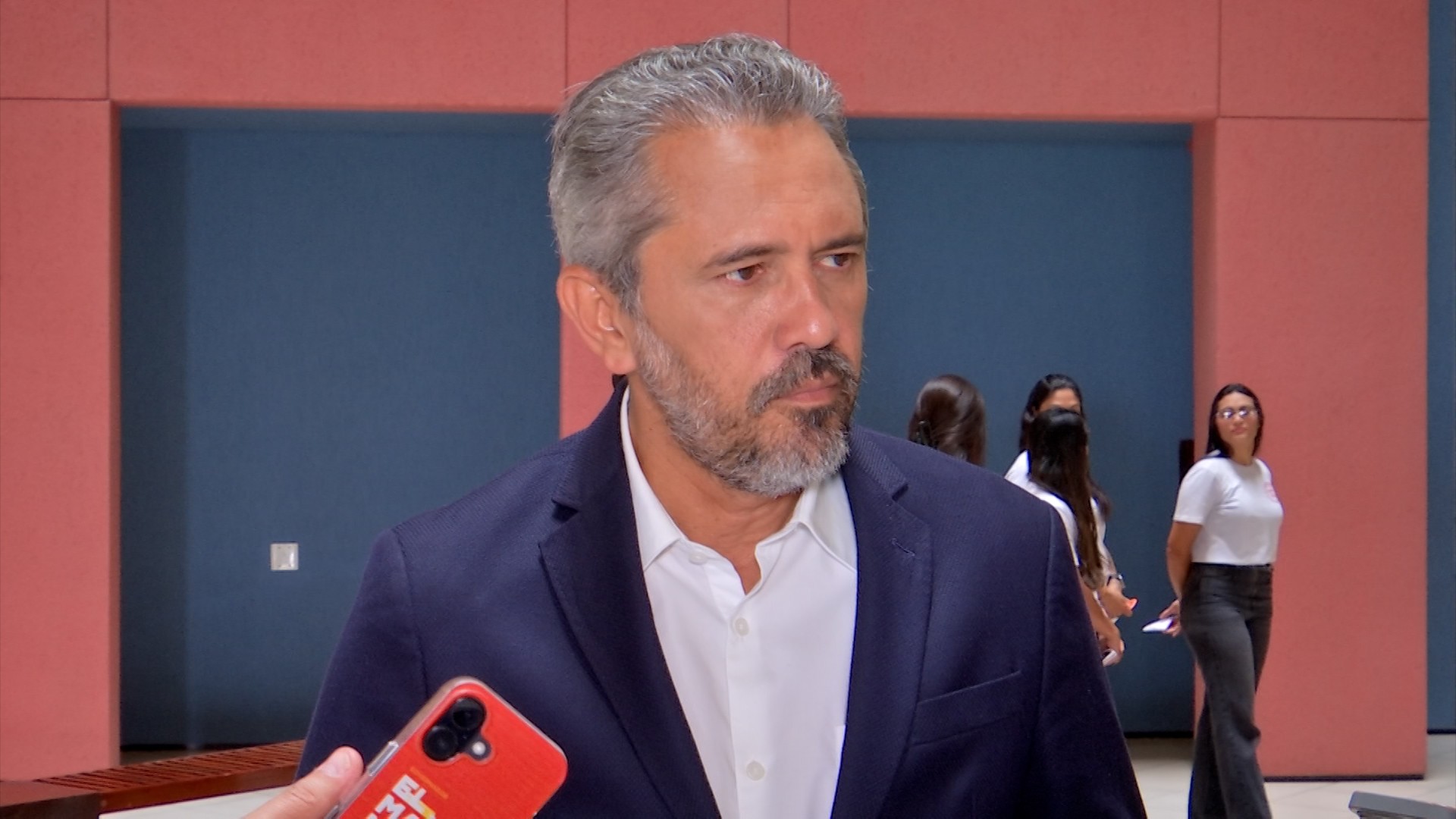 Após incentivos do Senado, Elmano quer atrair mais data centers e levar plano de manejo a todas as unidades de conservação do Ceará