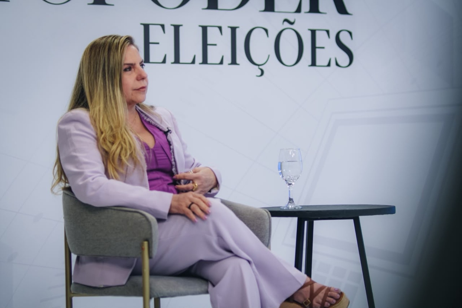 Luizianne Lins relata desgaste com Cid Gomes e atribui início da crise a interferência de Ciro
