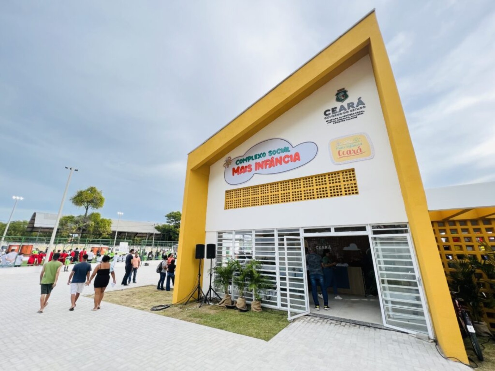 Qualificação gratuita em Fortaleza: 1.320 vagas em tecnologia, IA e serviços; inscrições abertas