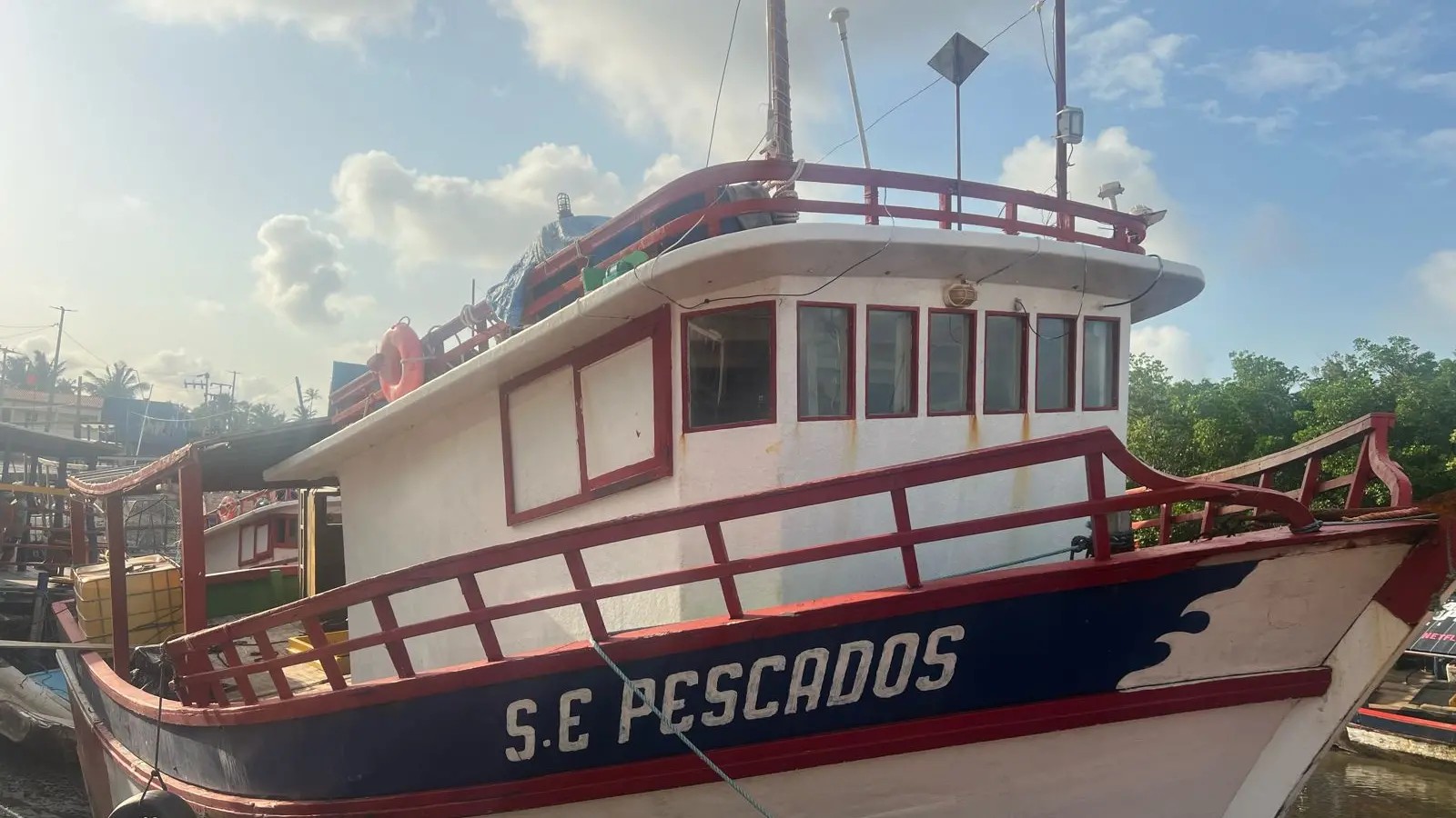 Seis pescadores desaparecem após zarpar de Itarema; Marinha busca embarcação após último contato há cinco dias