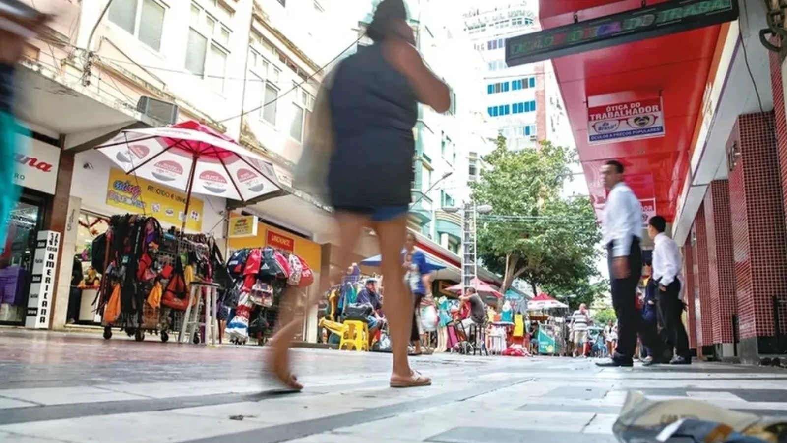 Dia do Comerciário: lojas fecham em Fortaleza e na Região Metropolitana nesta segunda-feira (21)