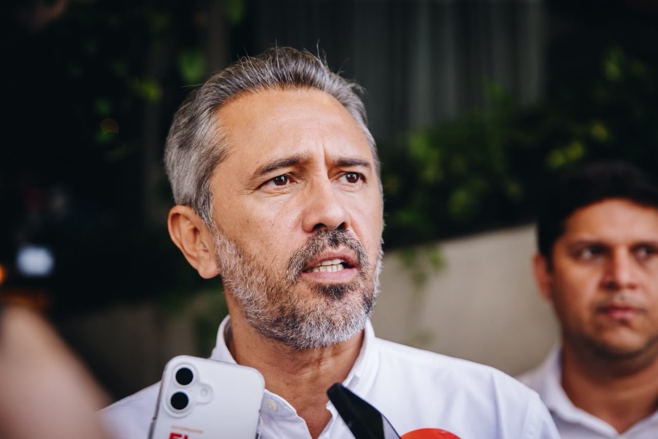 Elmano promete ampliar rede de apoio à população LGBT e demarcar terras indígenas no Ceará